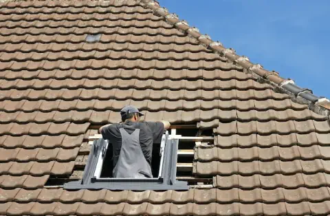 Pose de velux - Lagnes